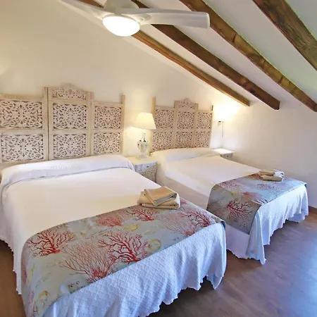 Holiday home Romaguera 9